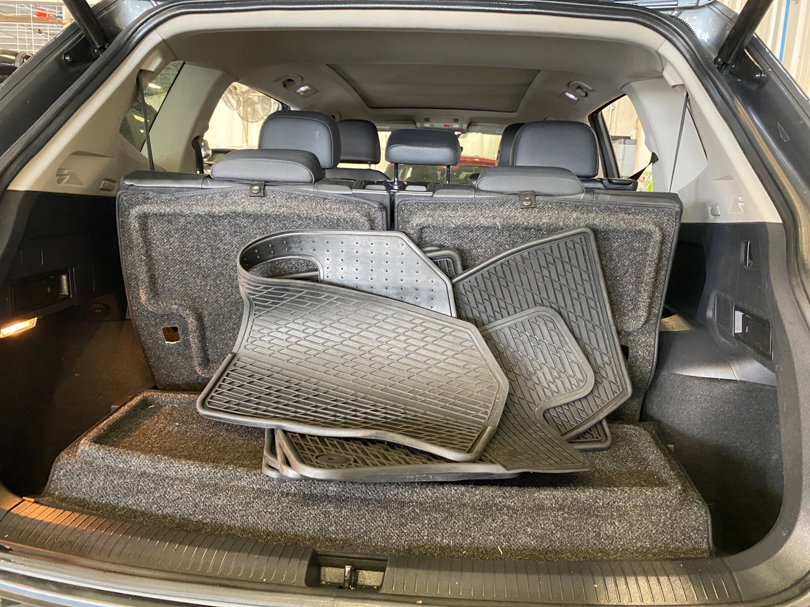 Thumbnail: 2019 Volkswagen Tiguan - 6