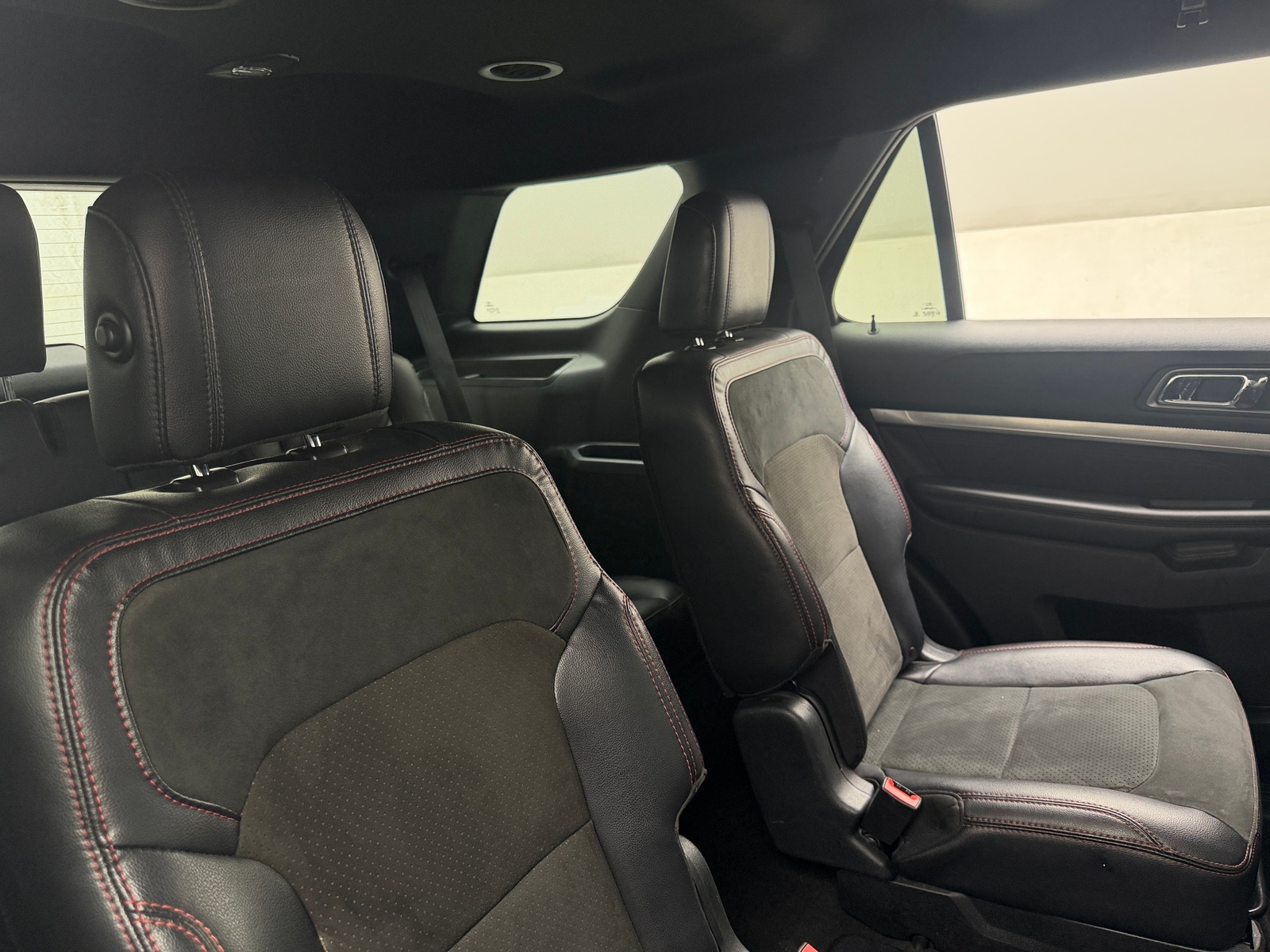 Thumbnail: 2019 Ford Explorer - 6
