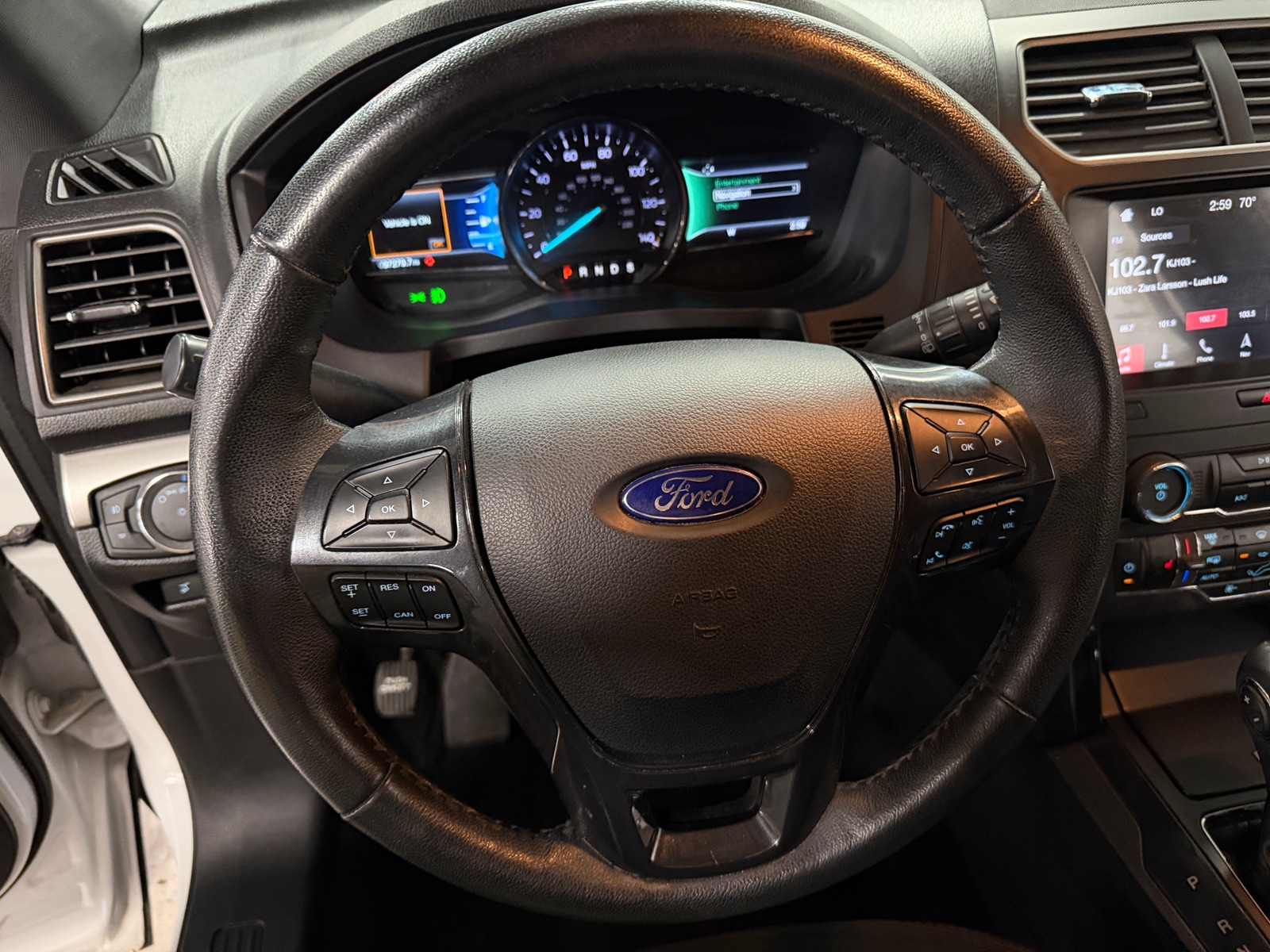 Thumbnail: 2019 Ford Explorer - 5