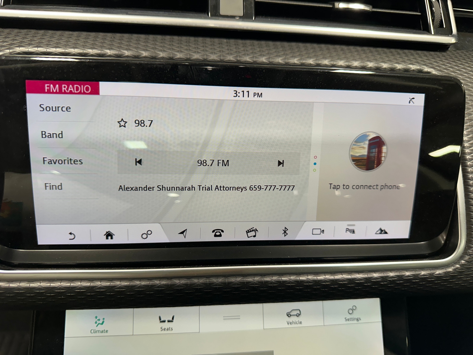 Thumbnail: 2020 Land Rover Range Rover Velar - 4