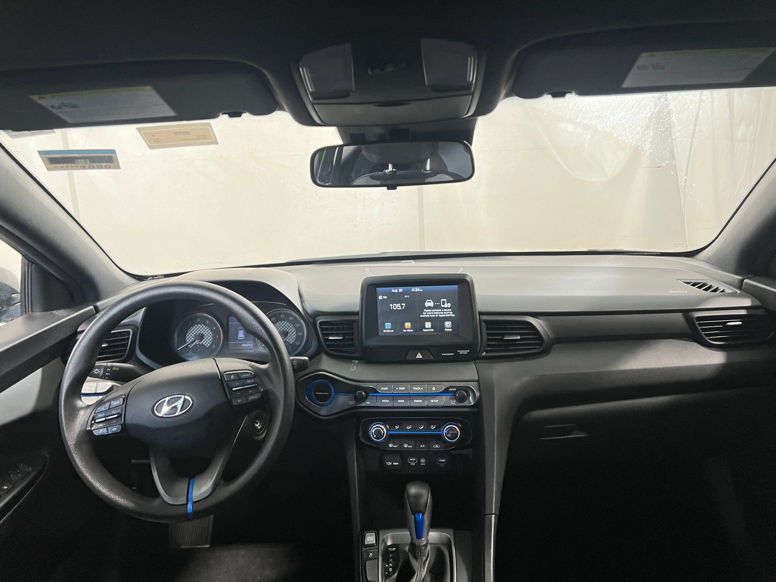 Thumbnail: 2019 Hyundai Veloster - 3