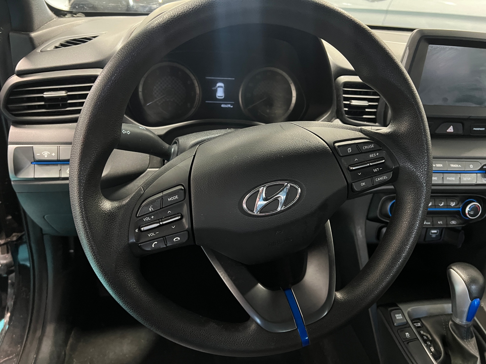 Thumbnail: 2019 Hyundai Veloster - 5
