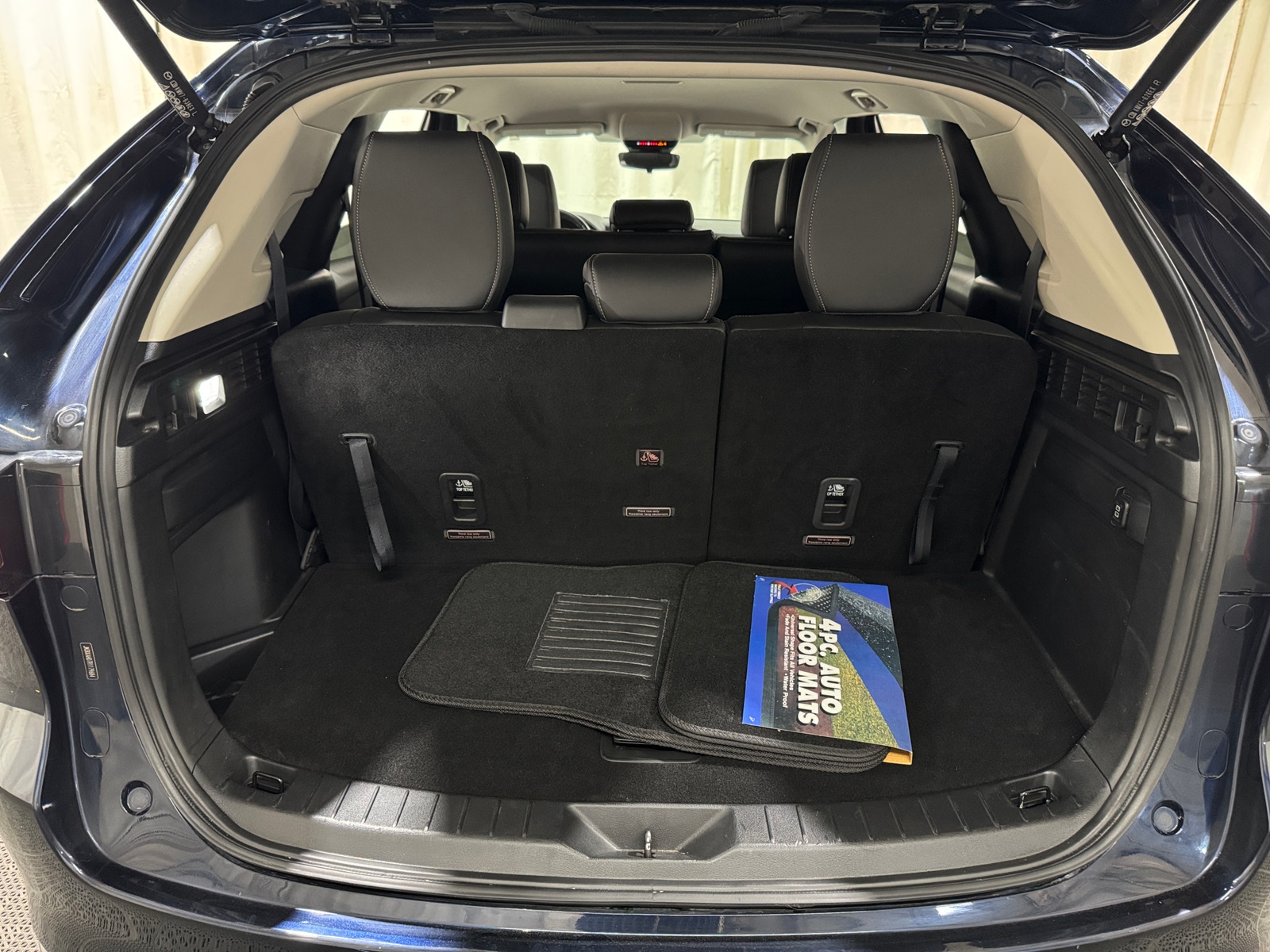 Thumbnail: 2024 Mazda CX-90 - 6