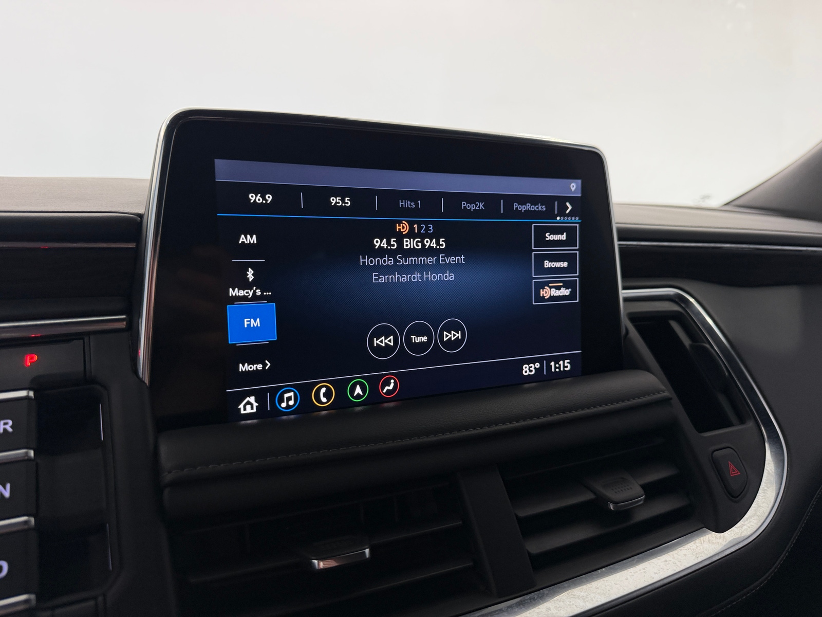 Thumbnail: 2021 Chevrolet Tahoe - 3