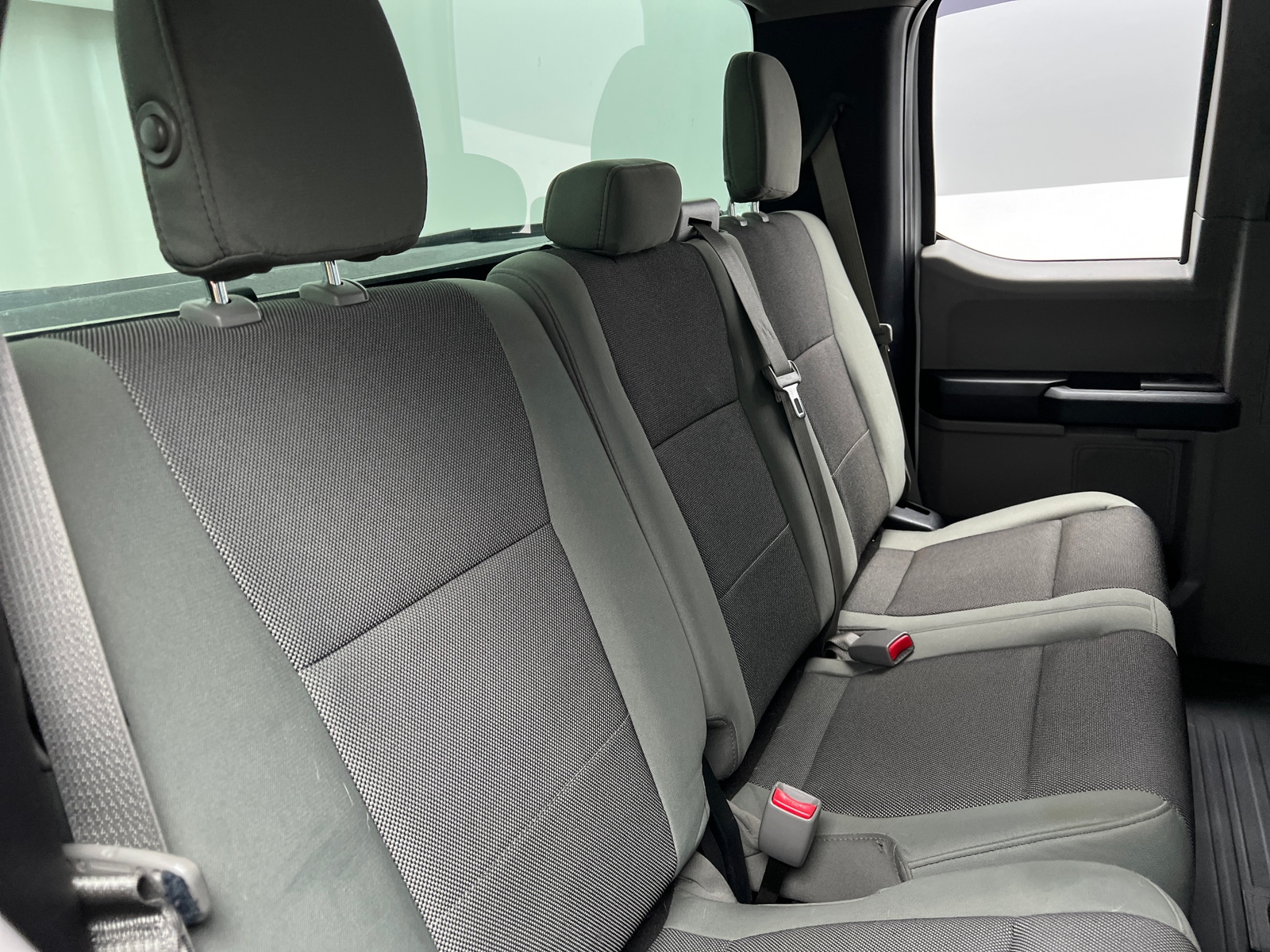 Thumbnail: 2016 Ford Econoline - 6