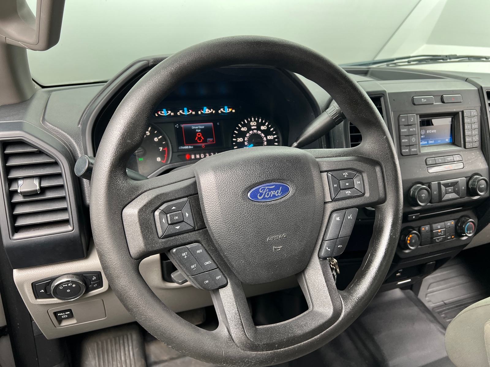 Thumbnail: 2016 Ford Econoline - 5