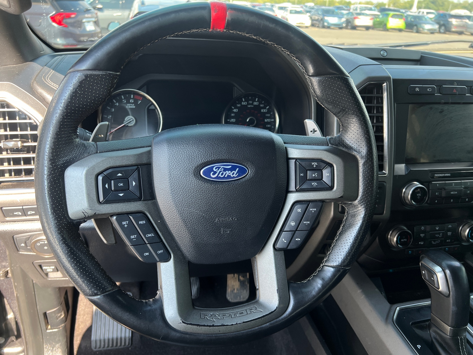 Thumbnail: 2019 Ford Econoline - 4