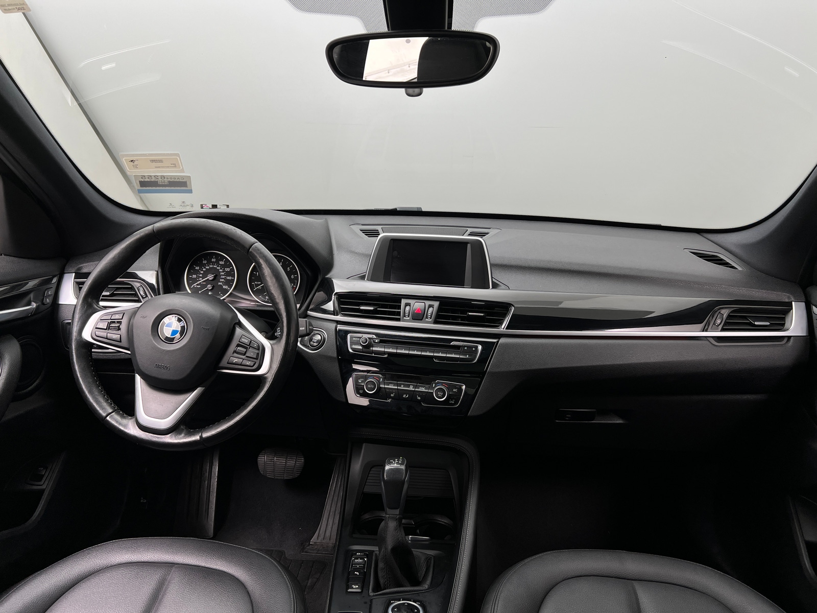 Thumbnail: 2017 BMW X1 - 2