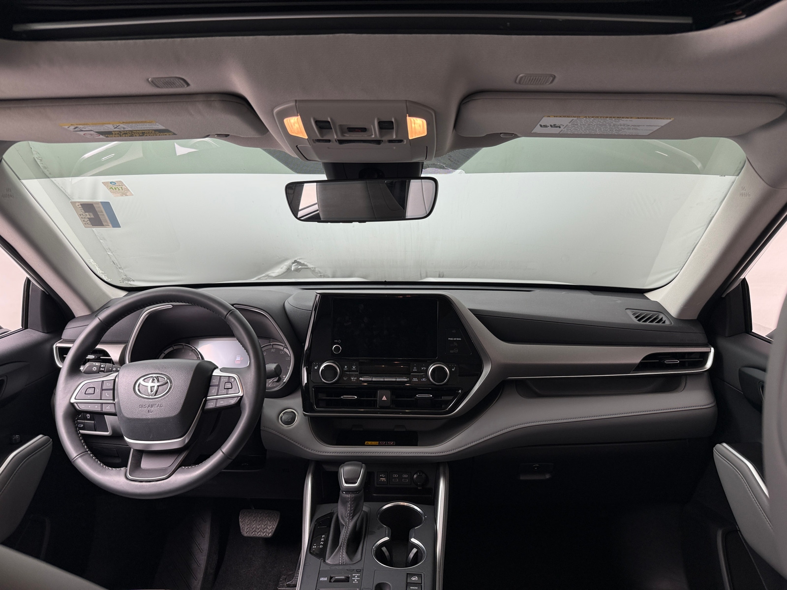 Thumbnail: 2026 Toyota Highlander - 3