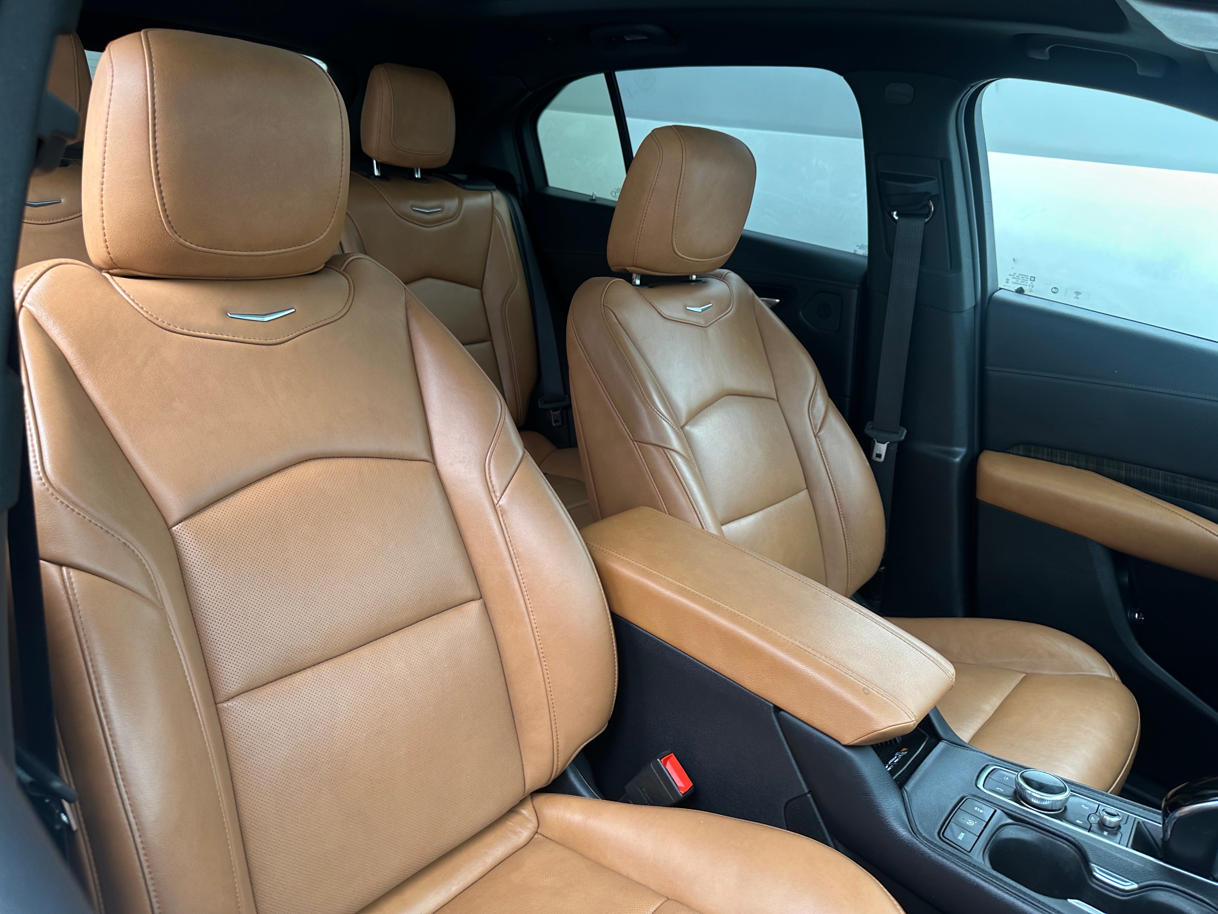 2020 Cadillac XT4 Premium Luxury
