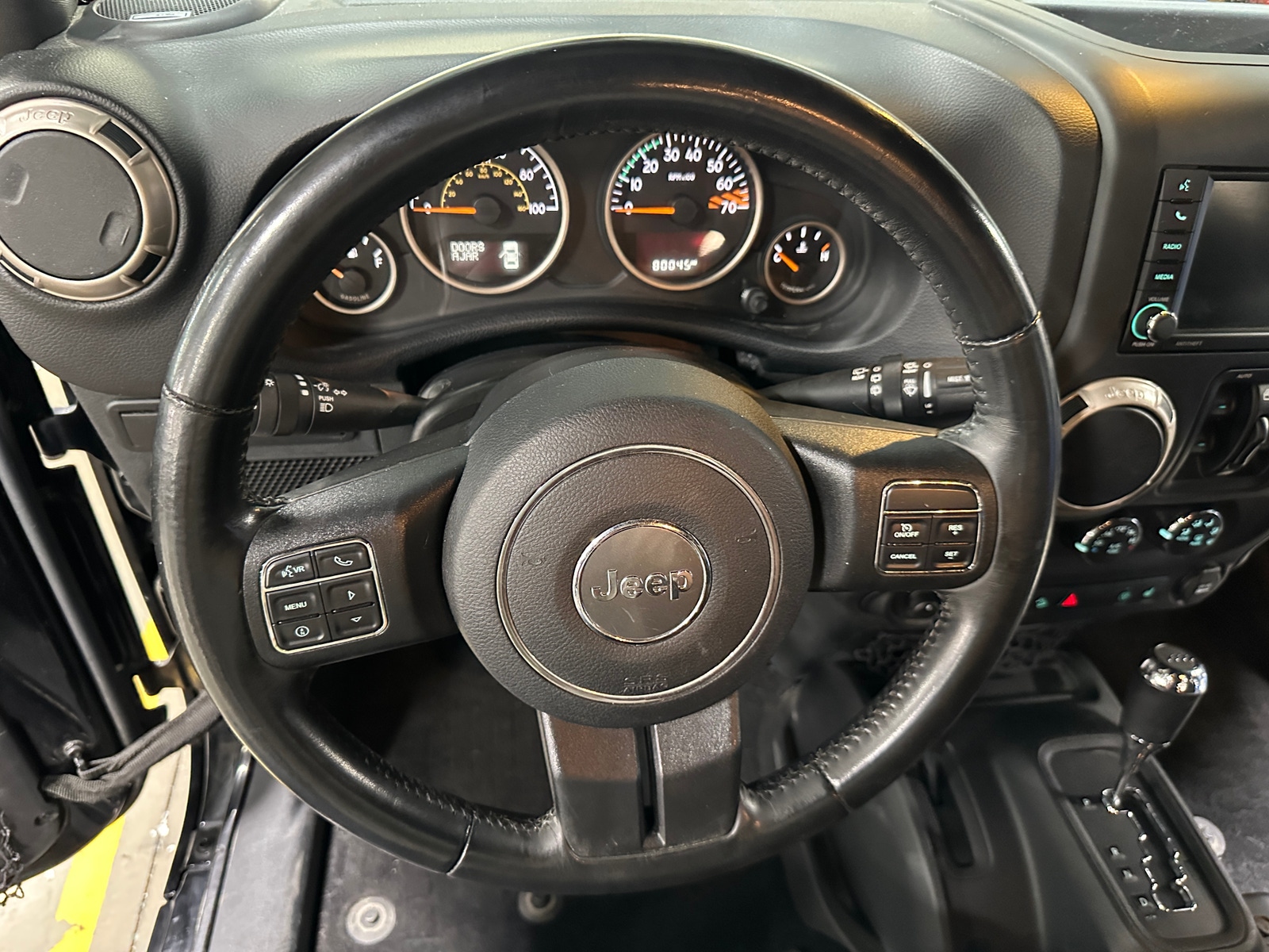Thumbnail: 2016 Jeep Wrangler - 5