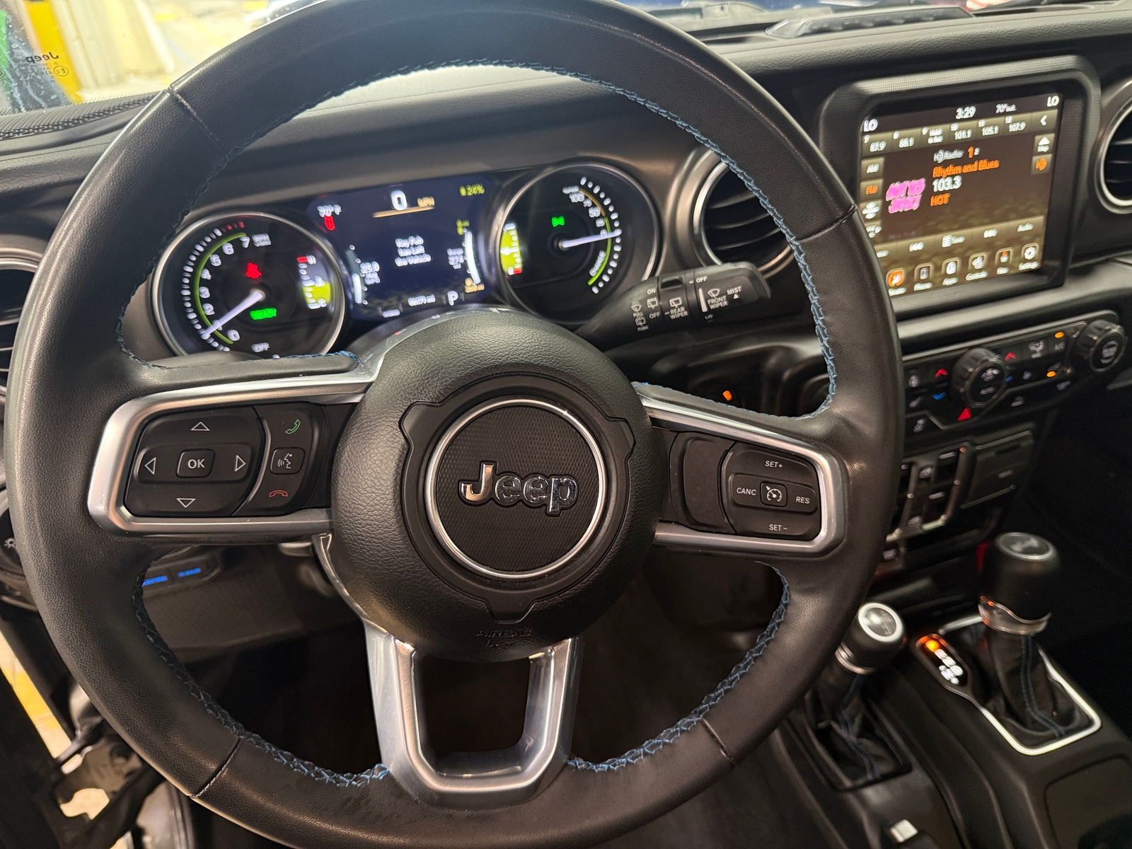 Thumbnail: 2023 Jeep Wrangler - 5
