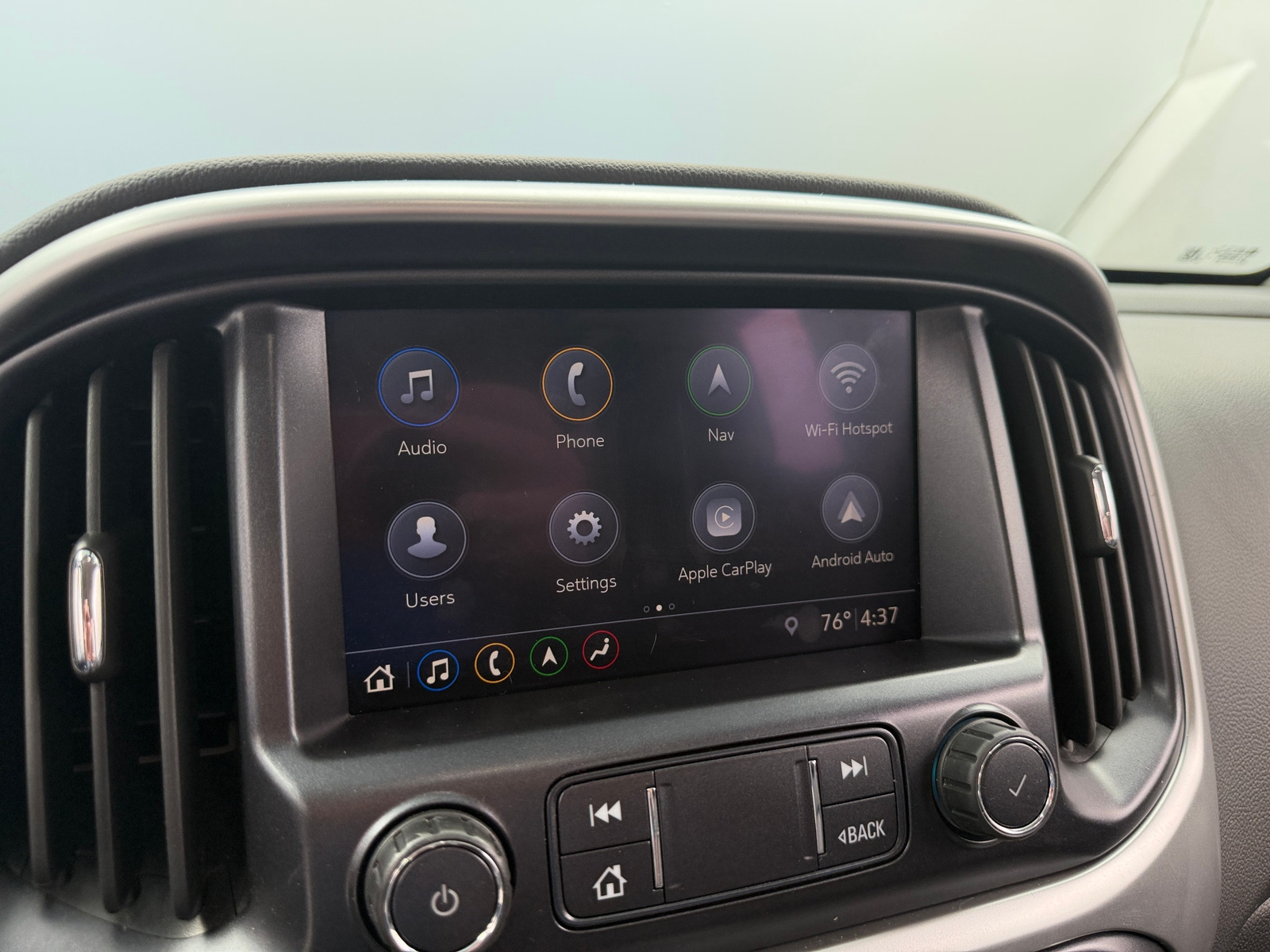Thumbnail: 2021 Chevrolet Colorado - 3