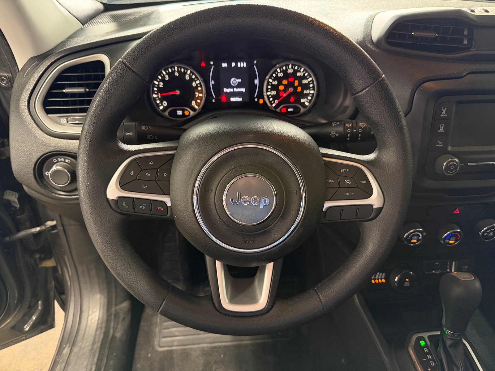Thumbnail: 2019 Jeep Renegade - 5