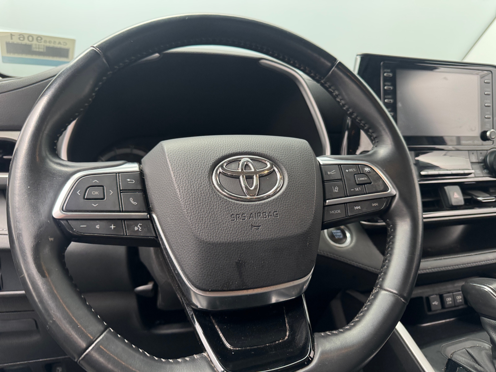 Thumbnail: 2021 Toyota Highlander - 5