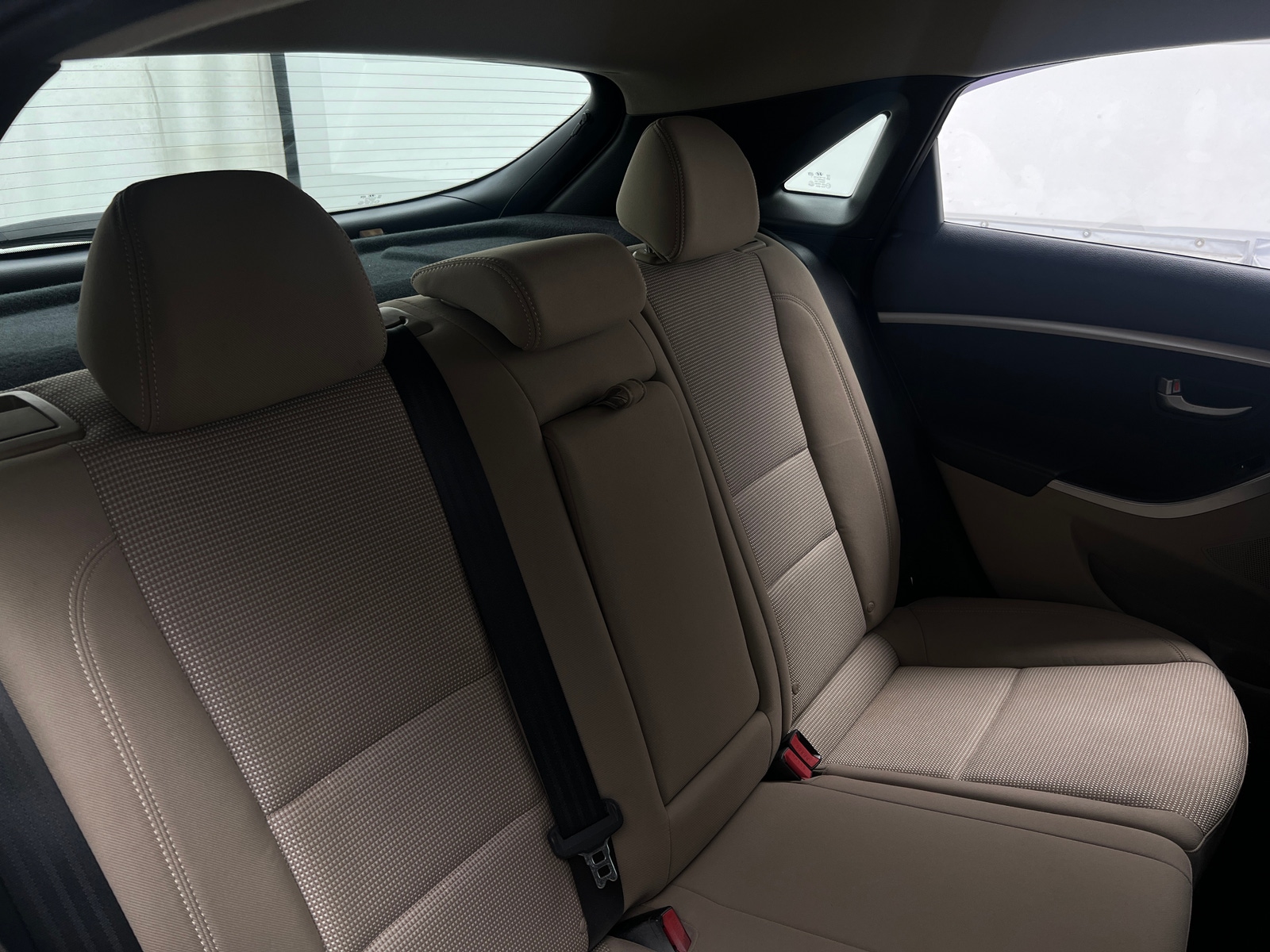 Thumbnail: 2015 Hyundai Elantra - 6