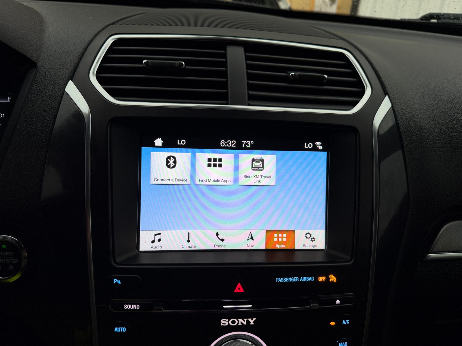 Thumbnail: 2018 Ford Explorer - 3