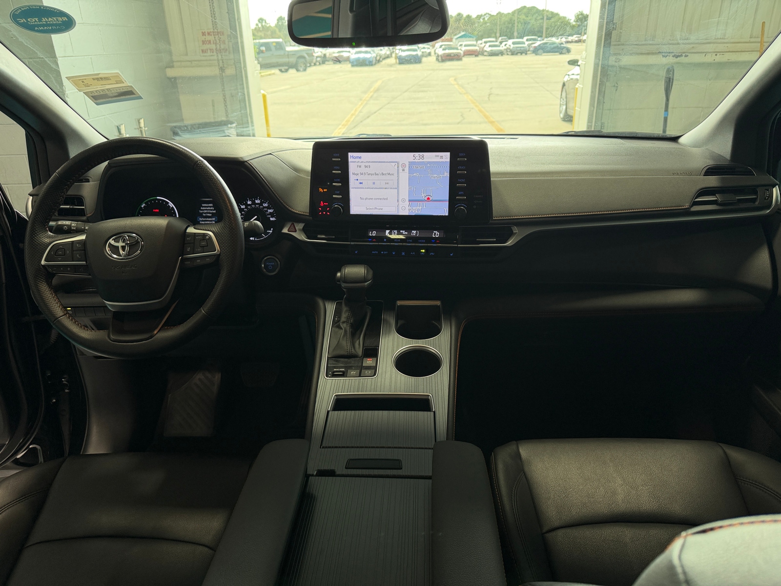 Thumbnail: 2024 Toyota Sienna - 2