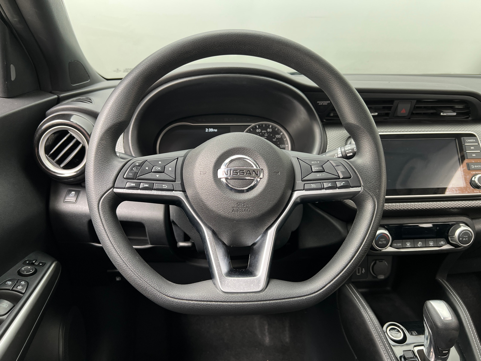 Thumbnail: 2018 Nissan Kicks - 5