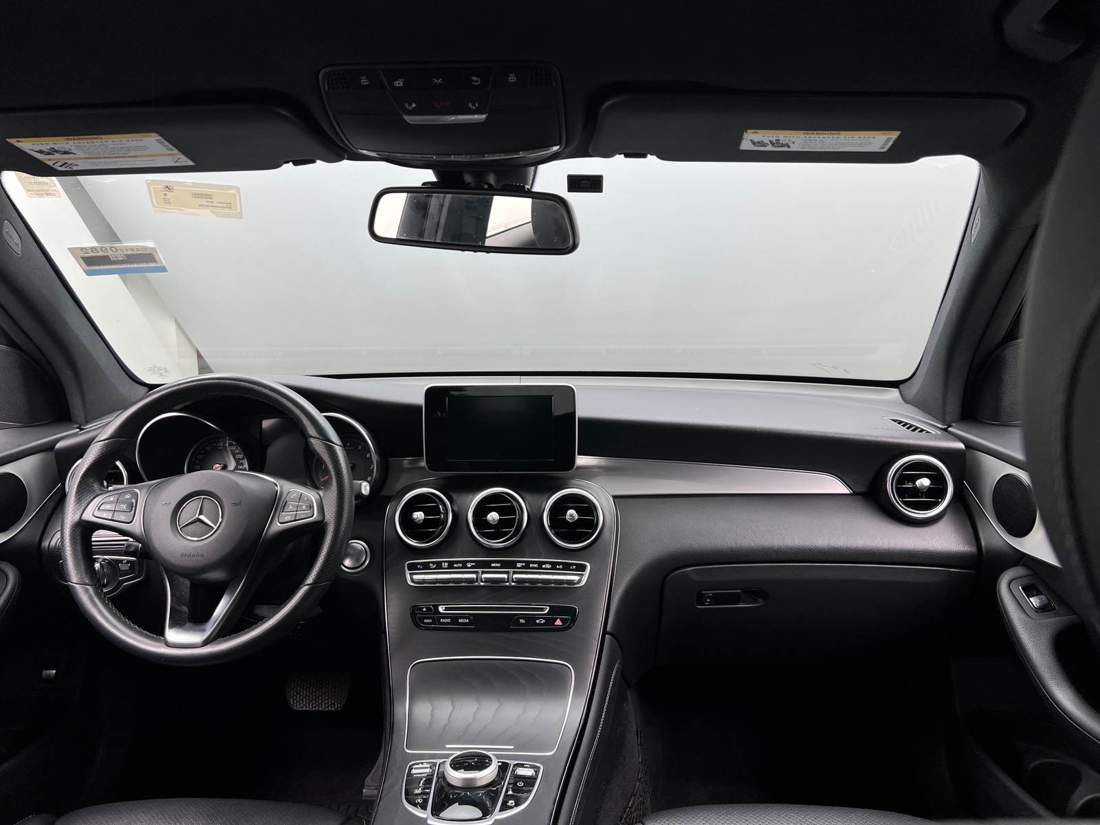 Thumbnail: 2019 Mercedes-Benz GLC - 2