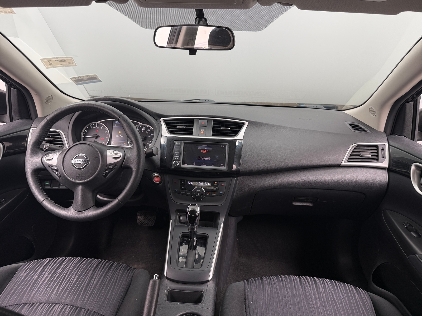 Thumbnail: 2019 Nissan Sentra - 3