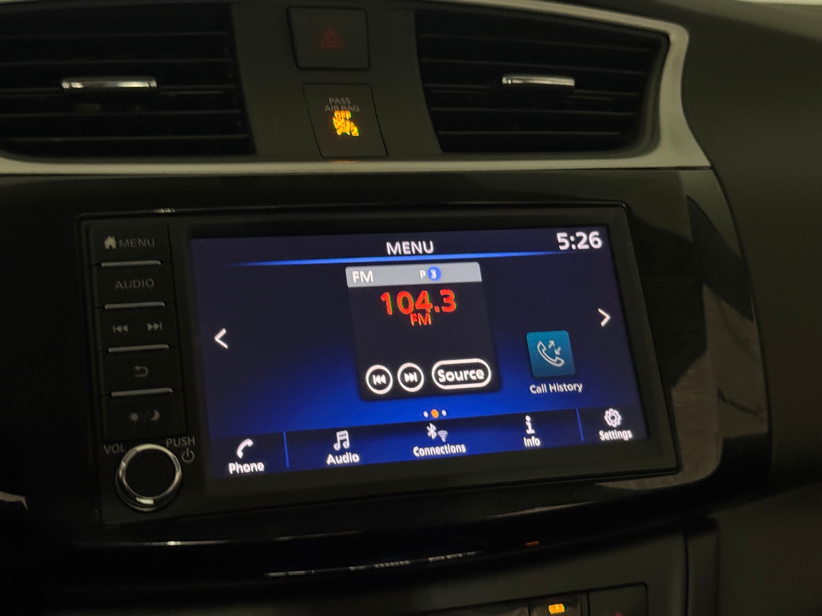 Thumbnail: 2019 Nissan Sentra - 4