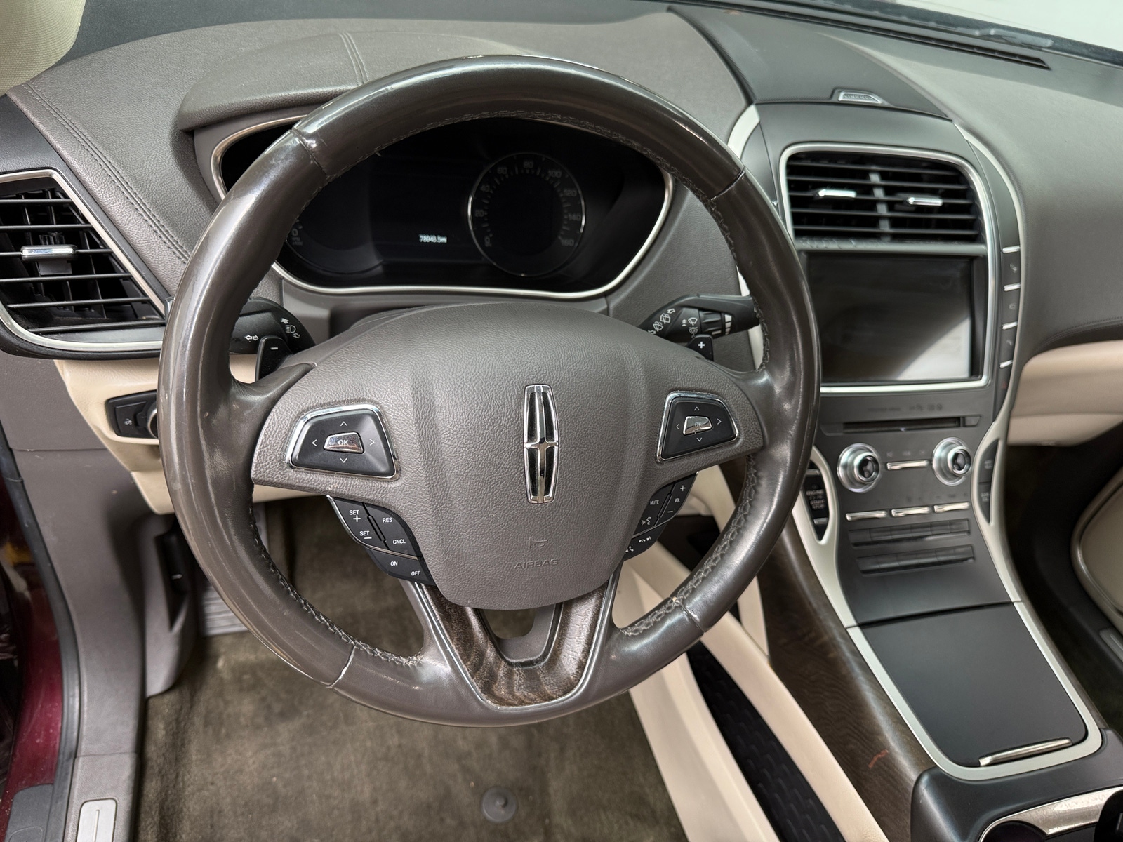 Thumbnail: 2018 Lincoln MKX - 4
