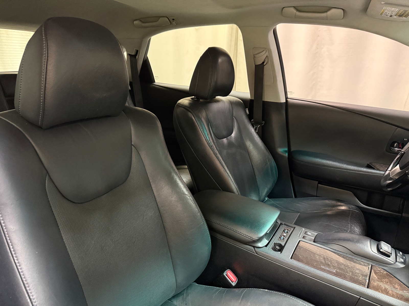 Thumbnail: 2015 Lexus RX - 2