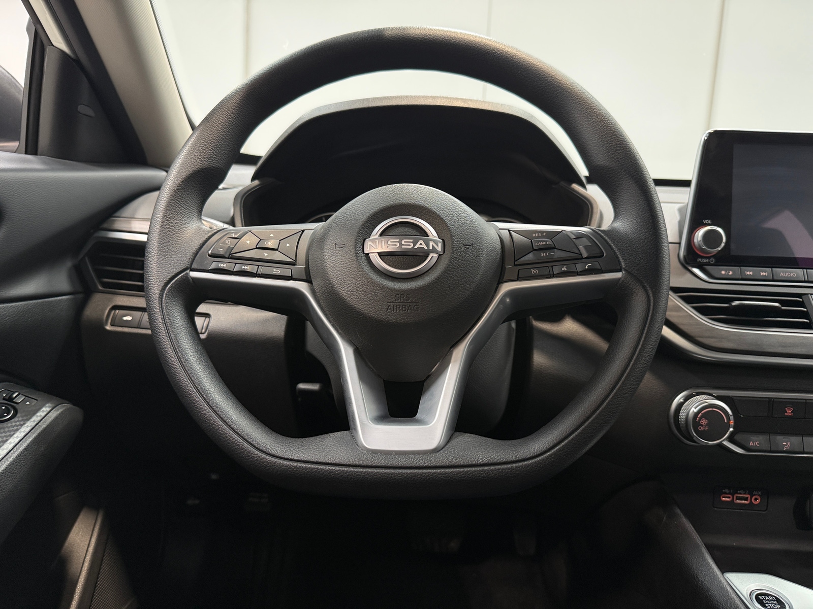 Thumbnail: 2025 Nissan Altima - 5