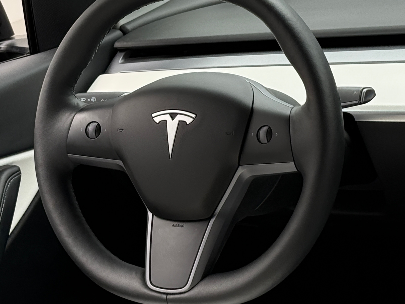 Thumbnail: 2021 Tesla Model Y - 4