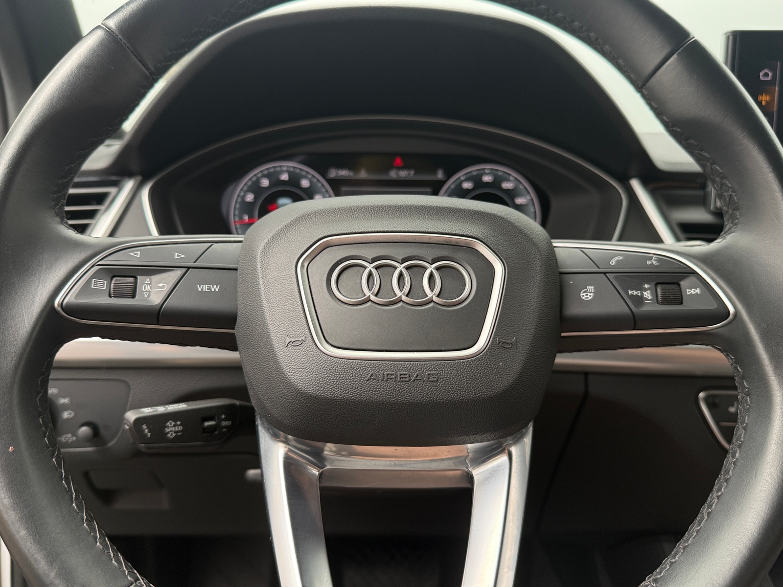 Thumbnail: 2025 Audi Q5 - 5
