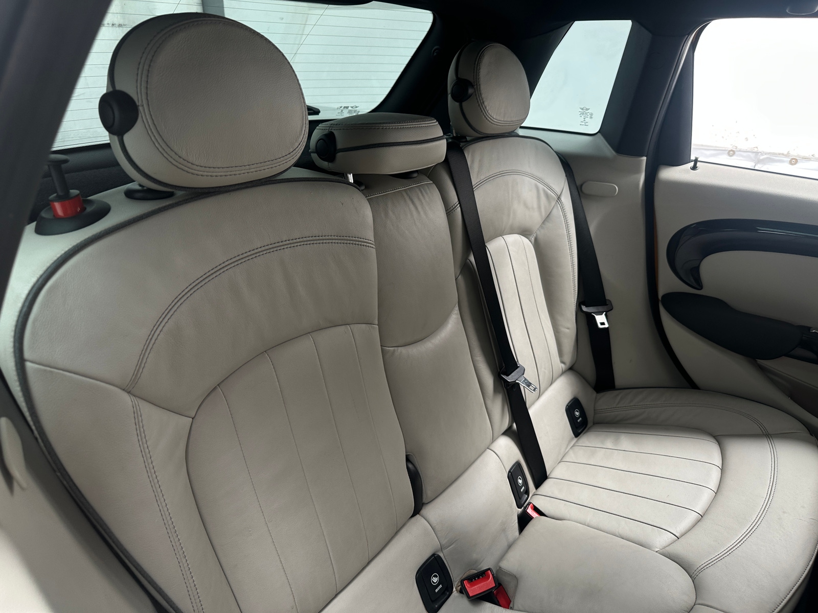 Thumbnail: 2016 MINI Cooper Hardtop - 6