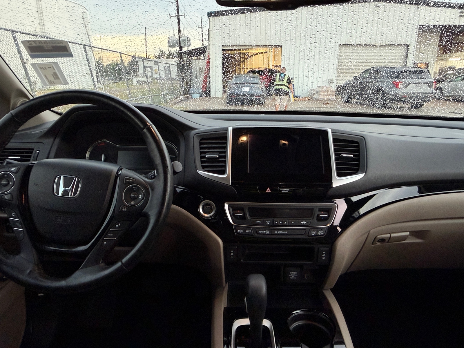 Thumbnail: 2019 Honda Ridgeline - 3