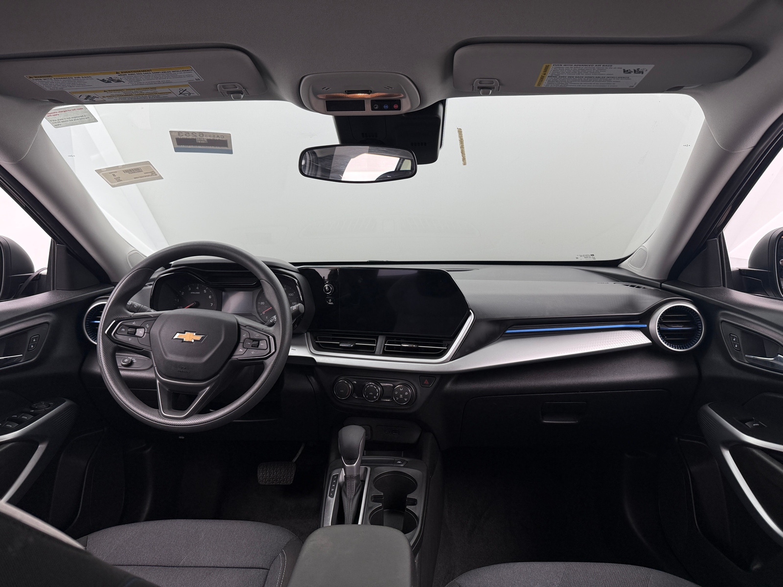 Thumbnail: 2026 Chevrolet Trax - 3
