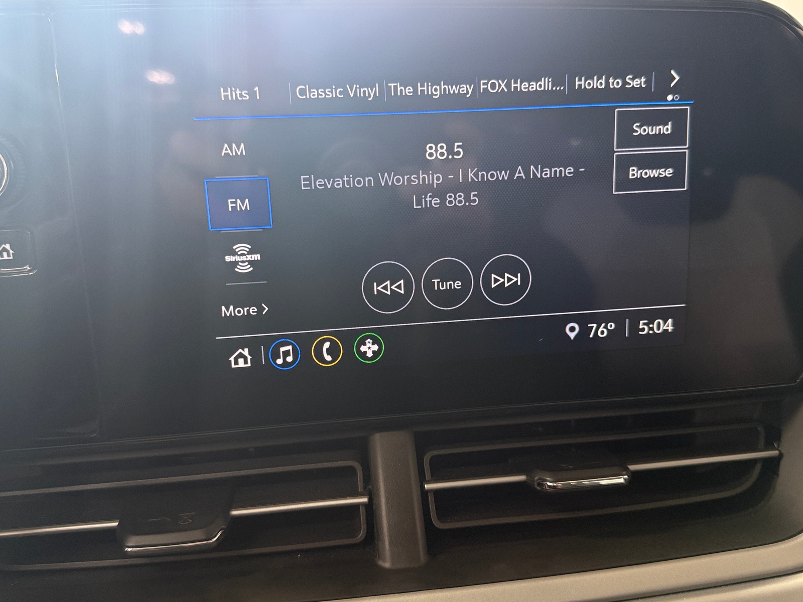 Thumbnail: 2026 Chevrolet Trax - 4
