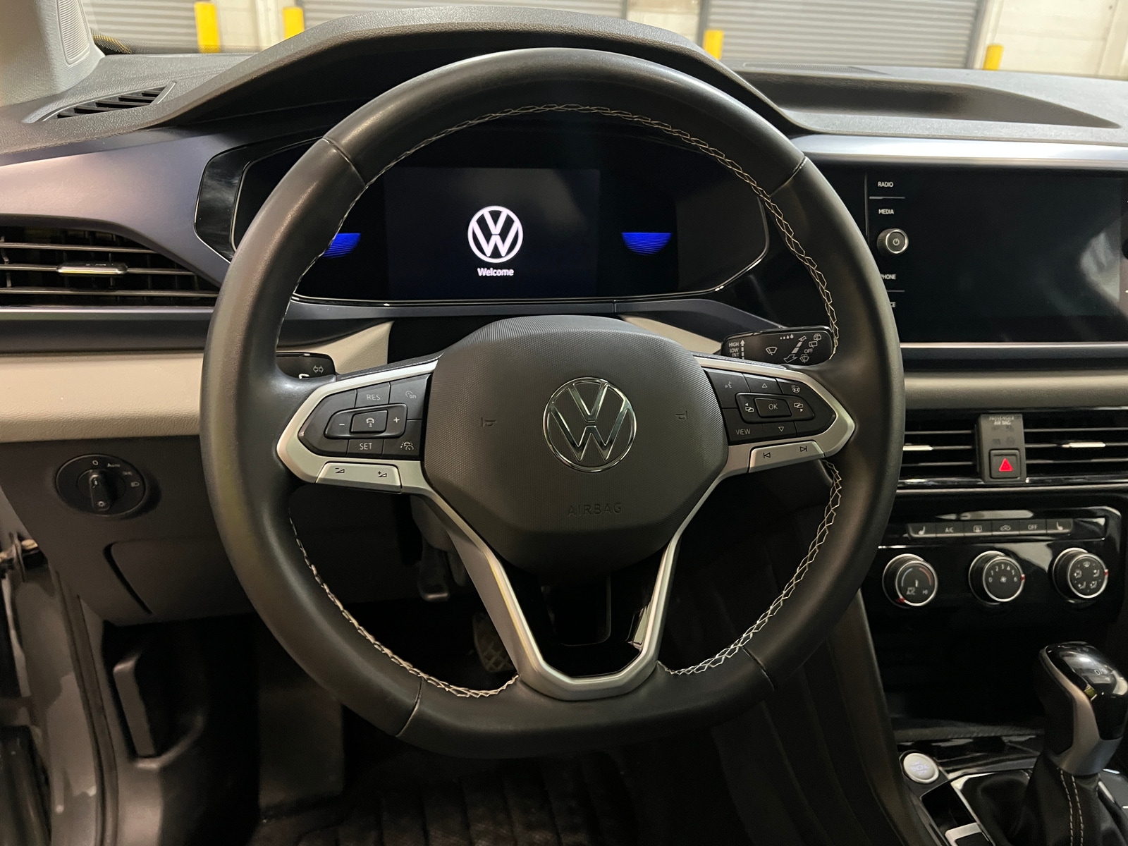 Thumbnail: 2023 Volkswagen Taos - 5