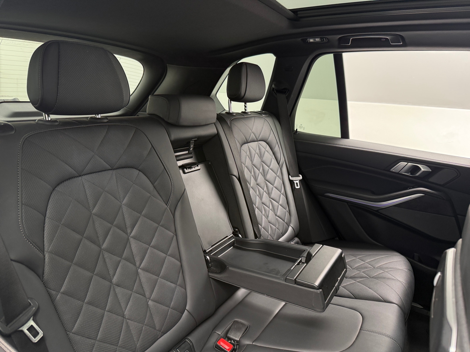 Thumbnail: 2024 BMW X5 - 6