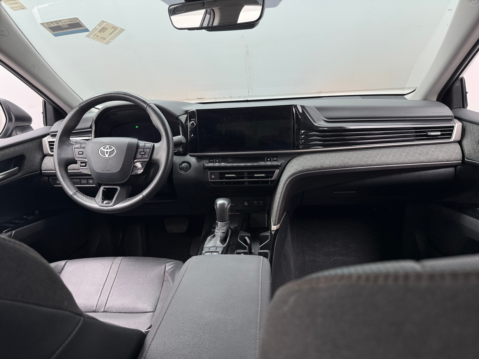 Thumbnail: 2025 Toyota Camry - 3