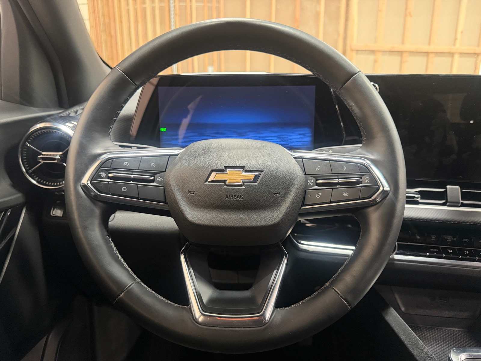 Thumbnail: 2025 Chevrolet Equinox - 5