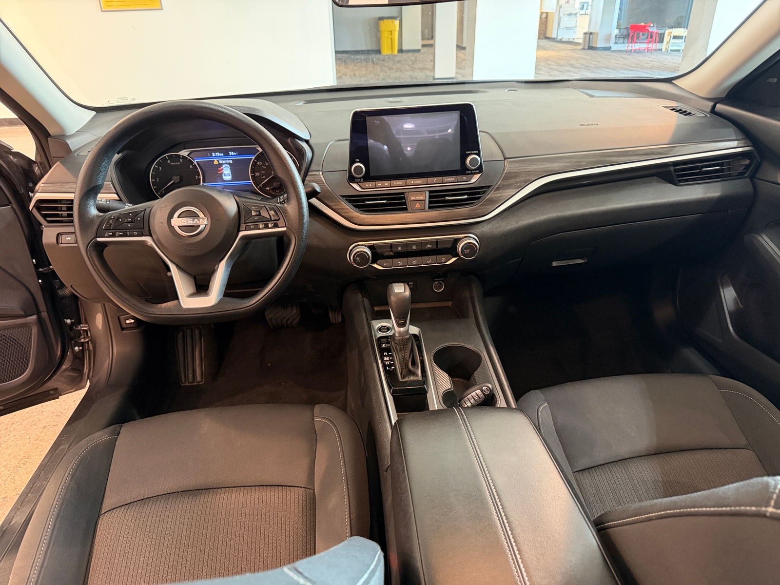 Thumbnail: 2025 Nissan Altima - 3