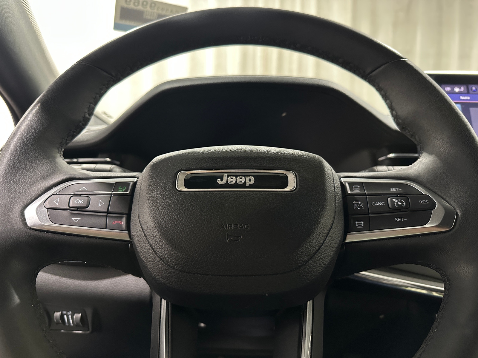 Thumbnail: 2023 Jeep Compass - 4