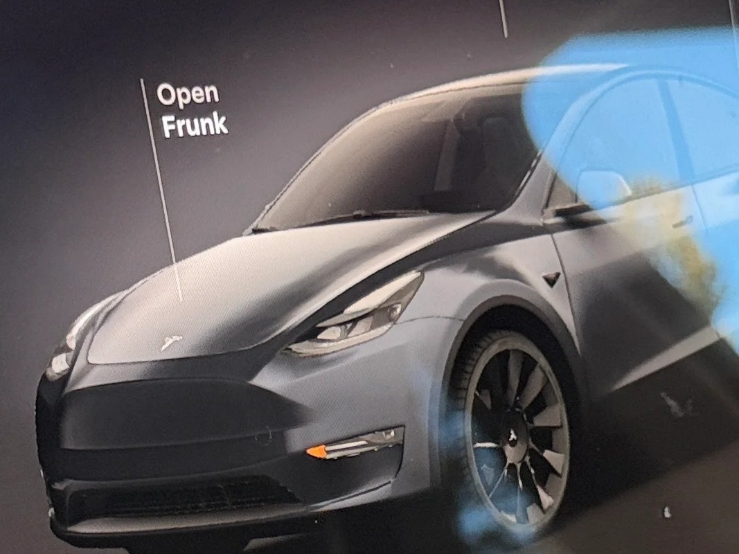 Thumbnail: 2023 Tesla Model Y - 3