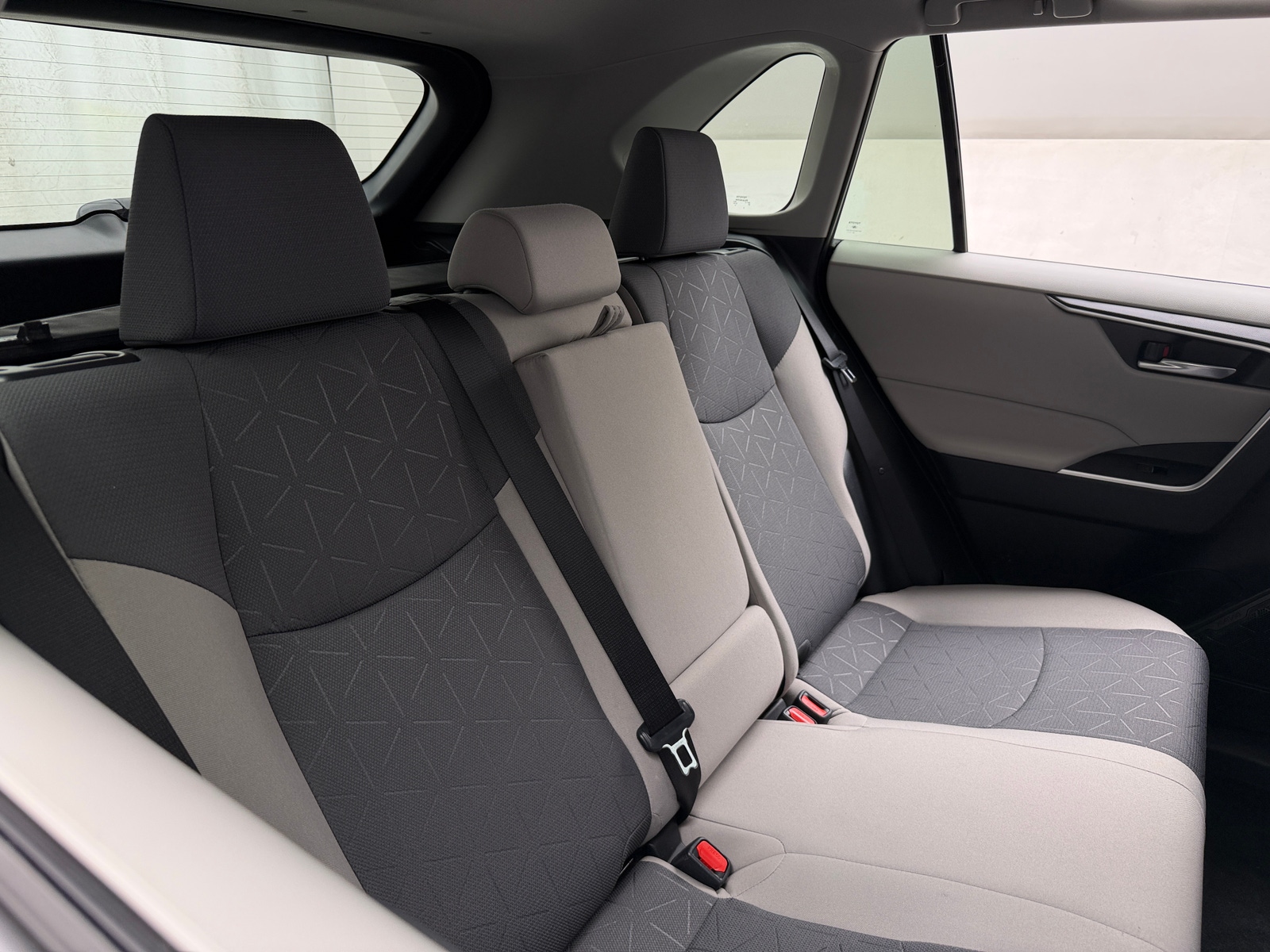 Thumbnail: 2024 Toyota RAV4 - 6