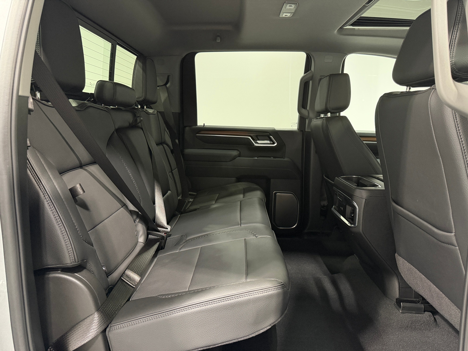 Thumbnail: 2025 GMC Sierra 3500 - 5