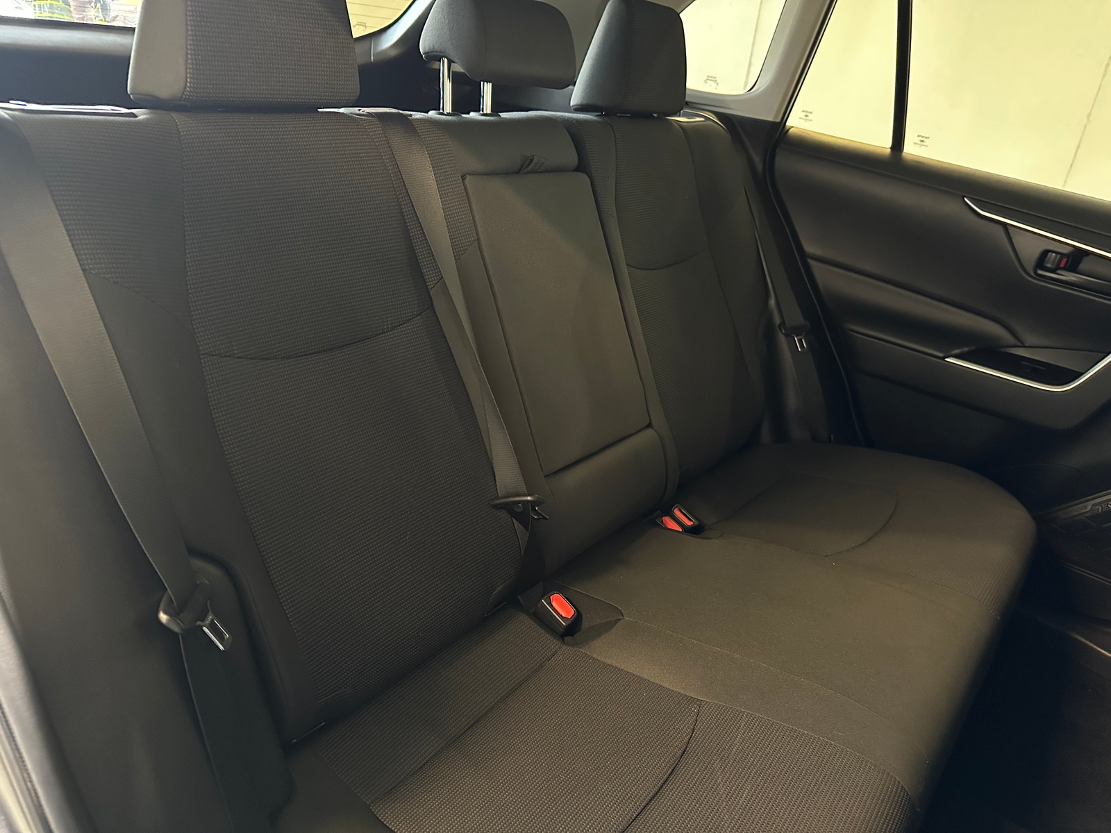 Thumbnail: 2020 Toyota RAV4 - 6