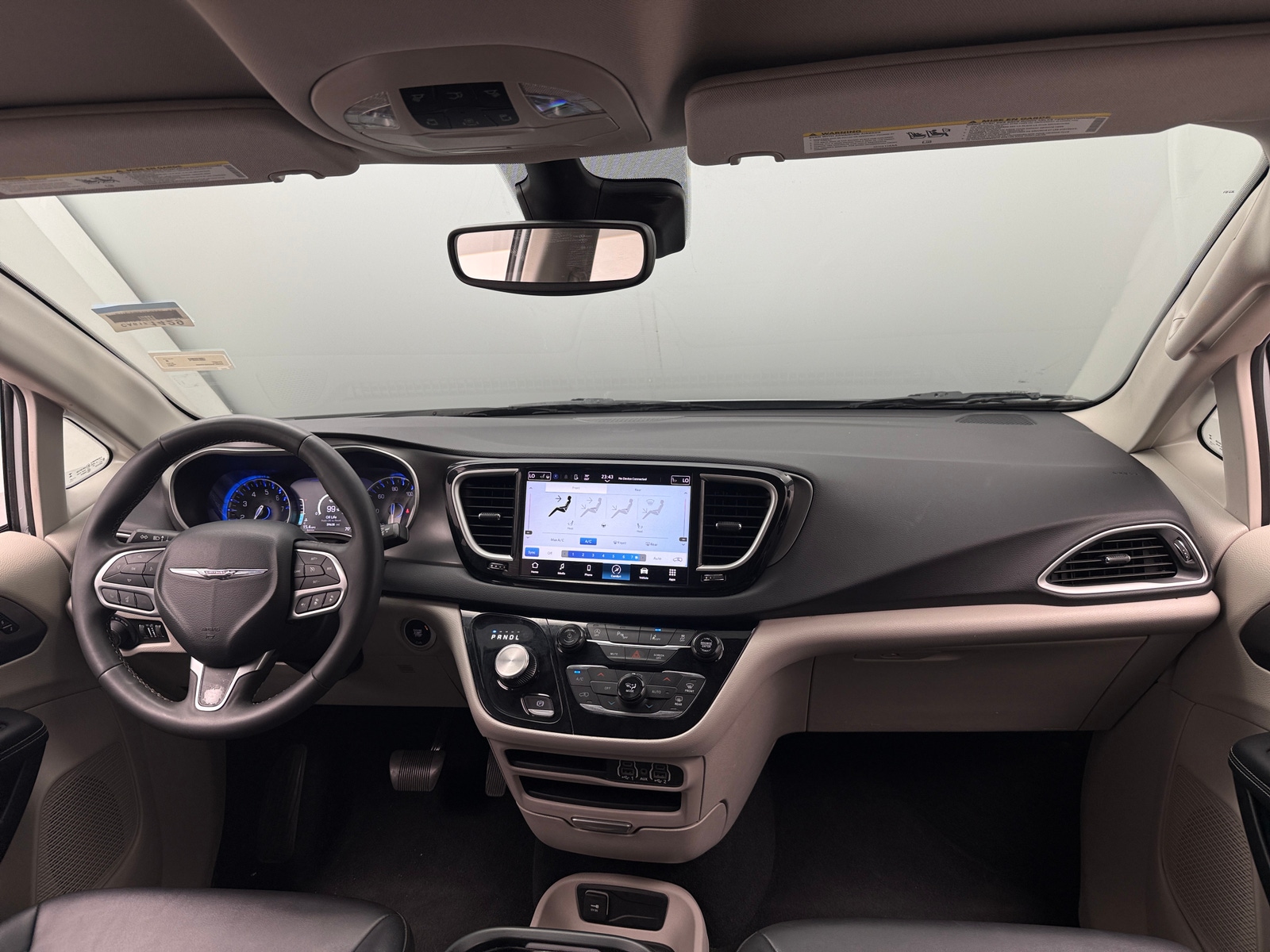 Thumbnail: 2024 Chrysler Pacifica - 2
