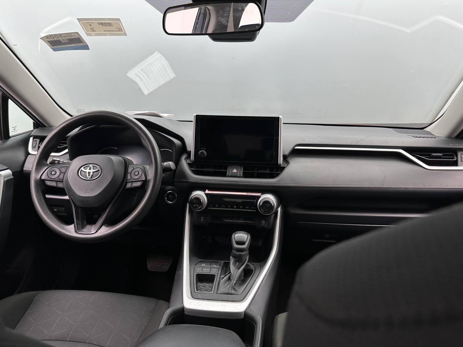 Thumbnail: 2025 Toyota RAV4 - 3