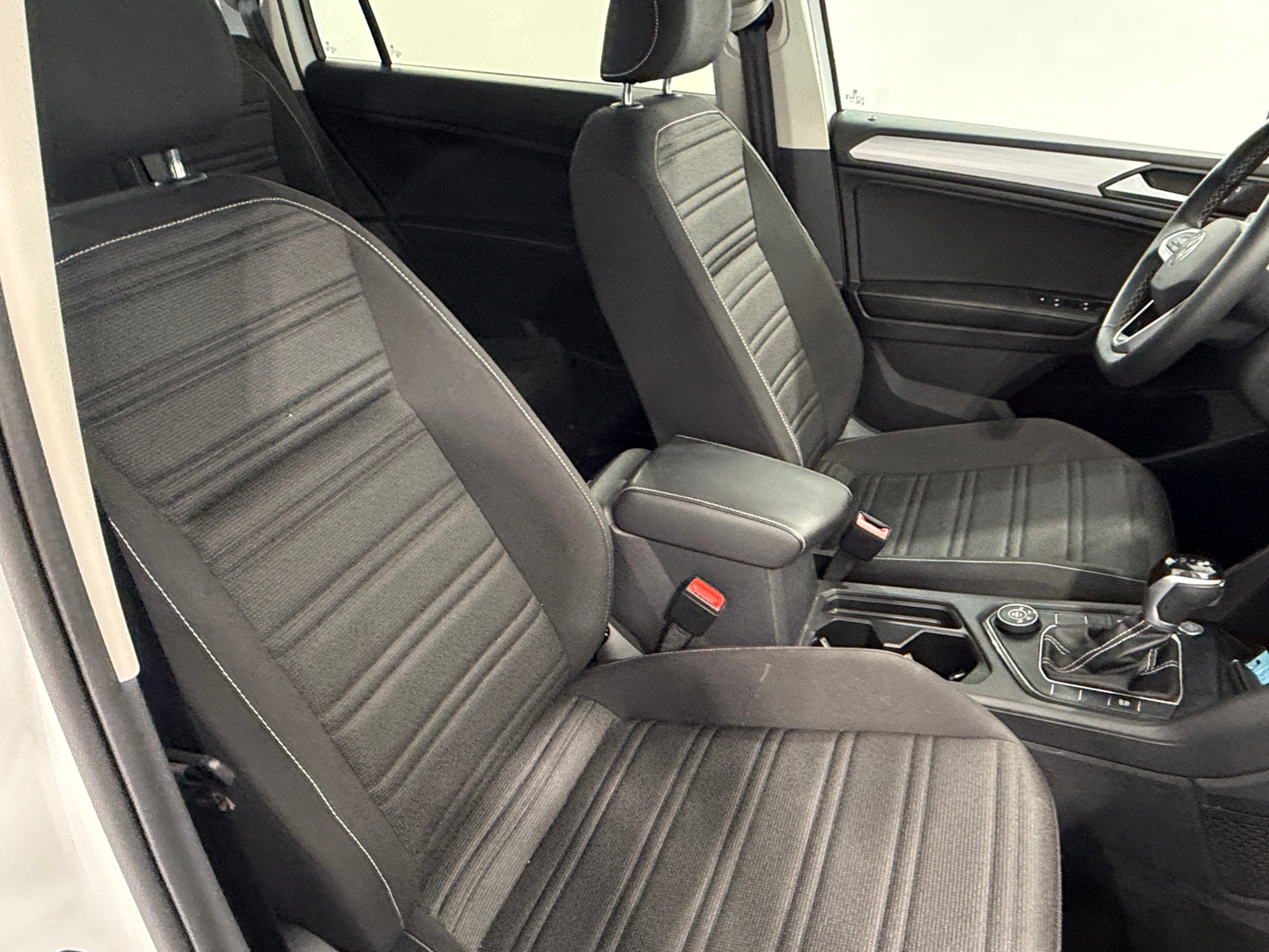 Thumbnail: 2024 Volkswagen Tiguan - 2