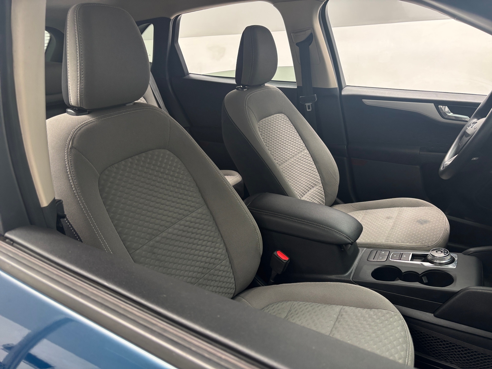 Thumbnail: 2020 Ford Escape - 2