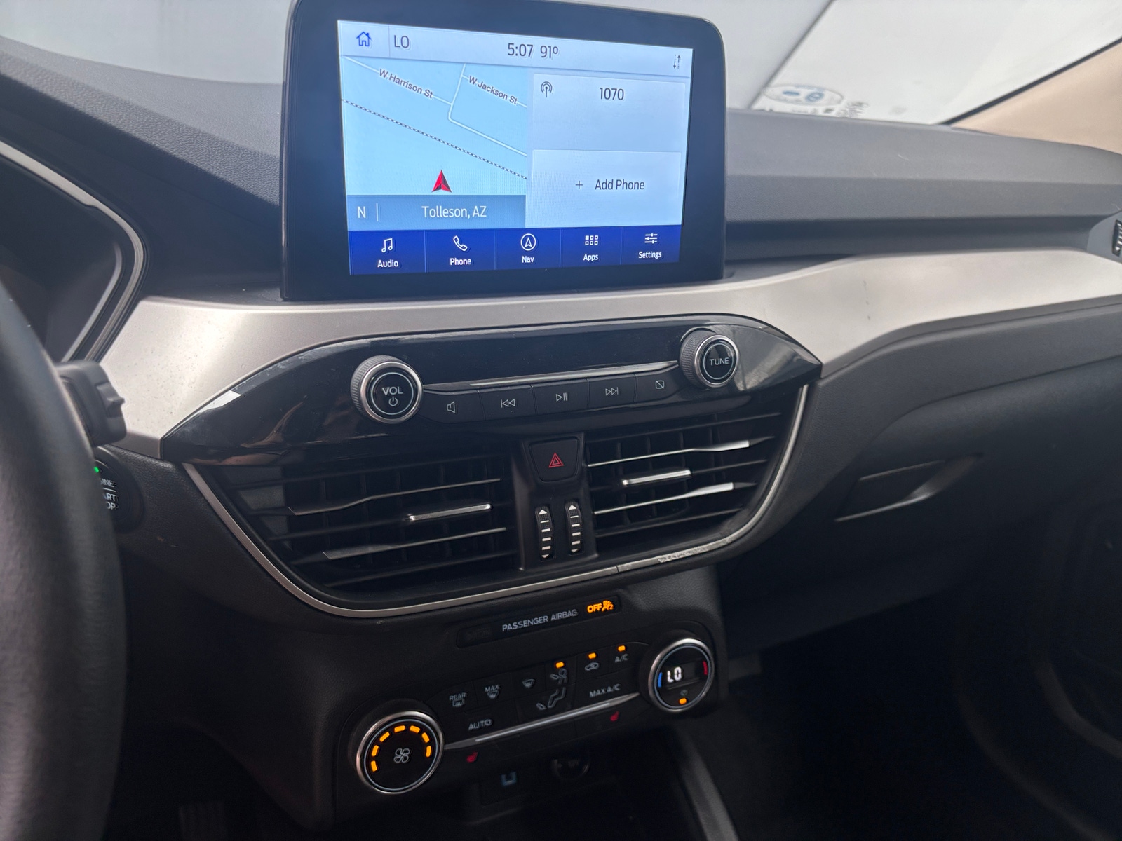 Thumbnail: 2020 Ford Escape - 4